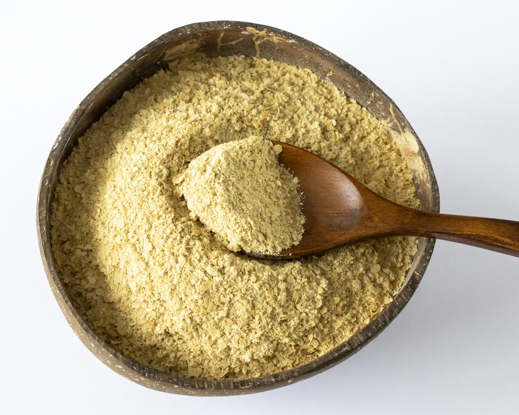 Bowl of nutritional yeast for cats