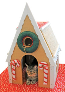 Cat Tree Gifts: Cat Gingerbread House 