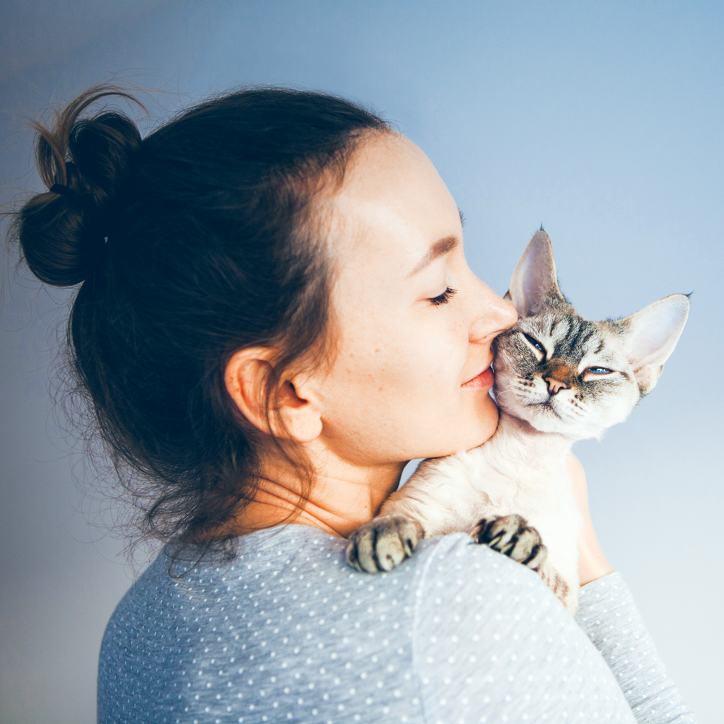 woman with kitten